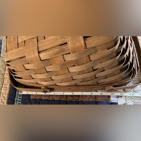 Longaberger Medium Vegetable Basket - Picture 10 of 15